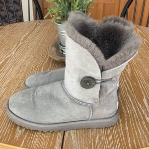 Uggs Boots-Grey Bailey